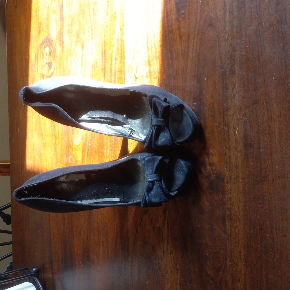 Black heels